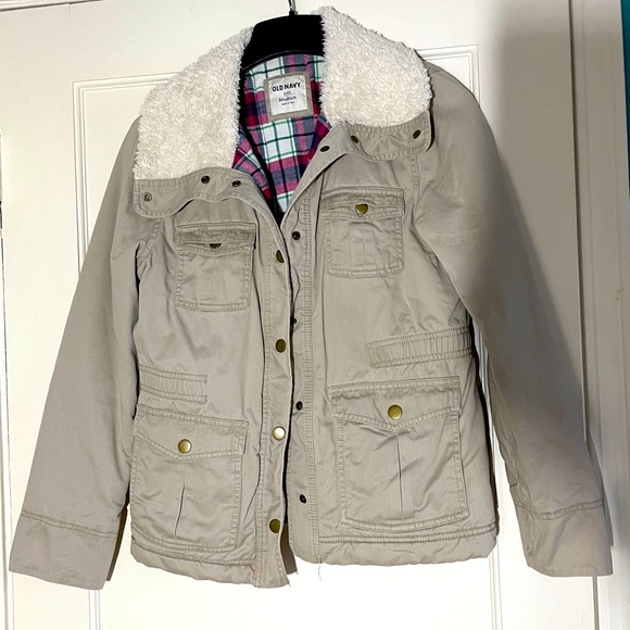 Warm & Comfy Winter Coat - Picture 1 of 5